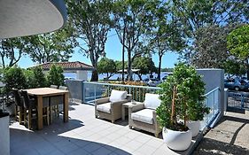 Paradise At Picnic Point - 3B/R